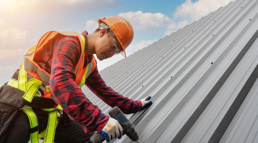Expert new roof installation services in Dante, SD