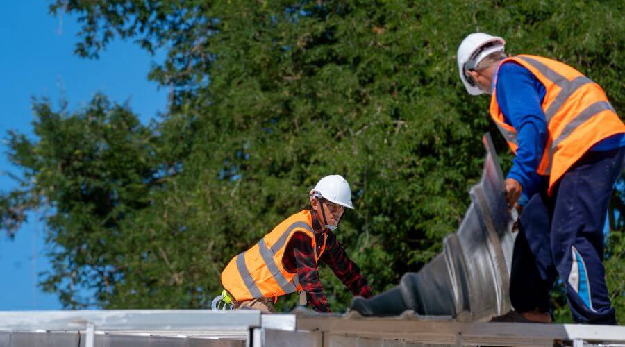 Roof maintenance in Dante, SD